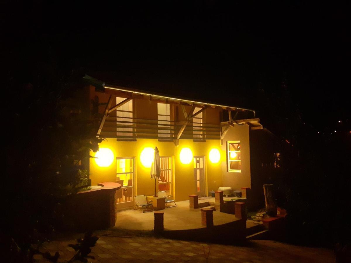 Village House Moo Moo Vranje Exteriör bild